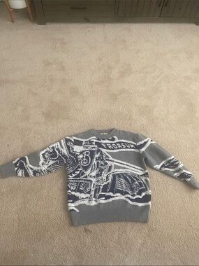 Burberry Gray Navy and White Graphic Crewneck Sweater